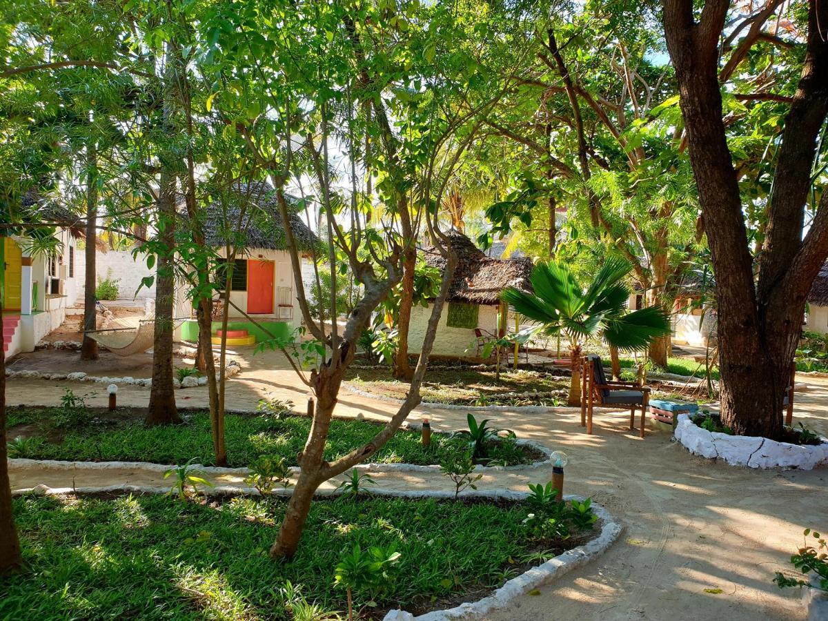 Fontaine Garden Village บูจู ภายนอก รูปภาพ
