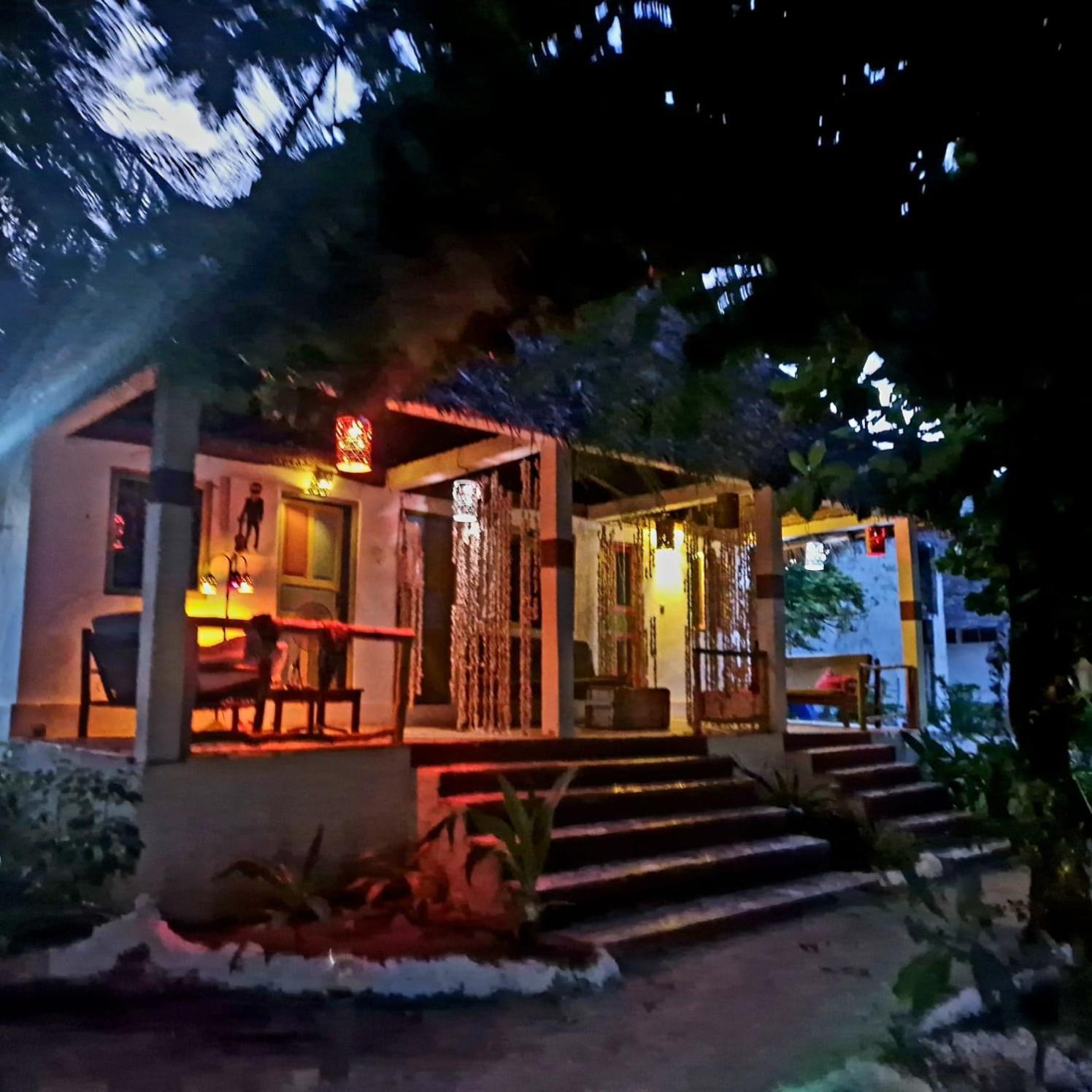 Fontaine Garden Village บูจู ภายนอก รูปภาพ